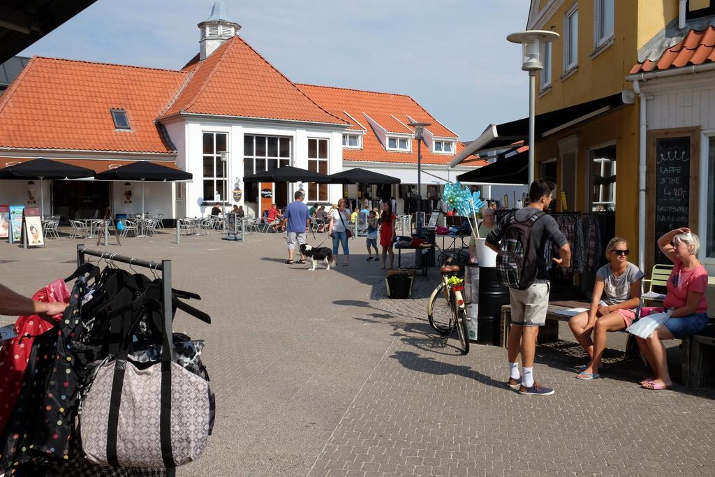Lokken Hostel Buitenkant foto