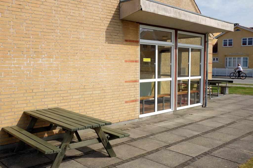 Lokken Hostel Buitenkant foto